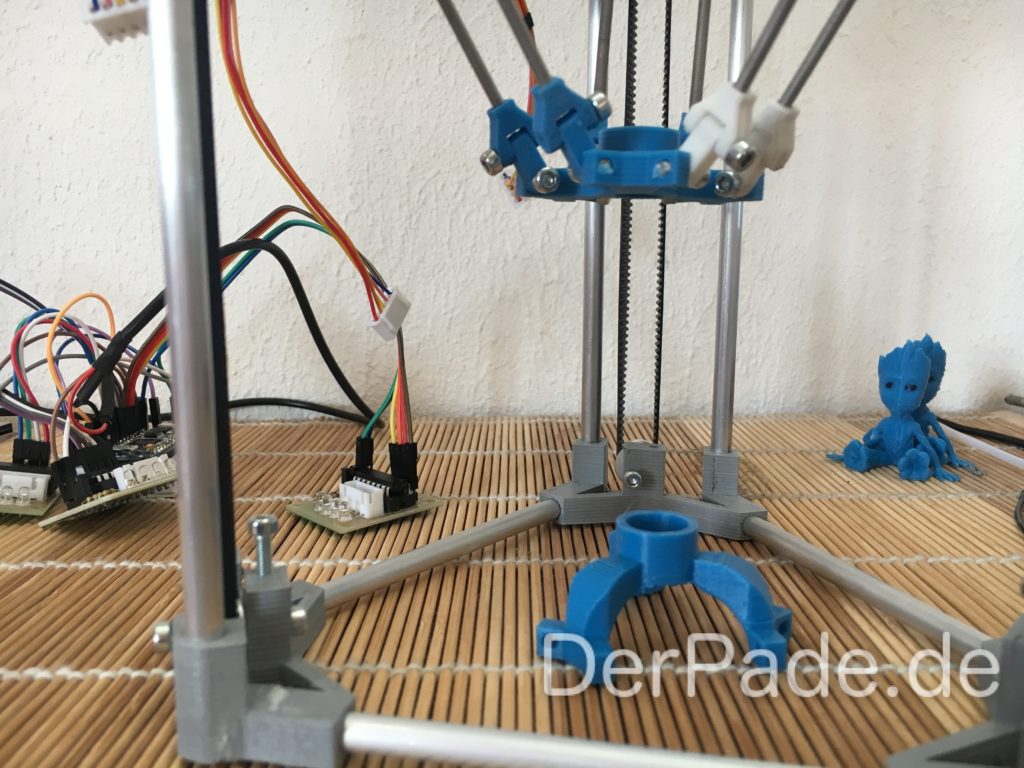 BackpackMiniDelta 3D Drucker Prototyp - Vergleich Effector alt mit neu